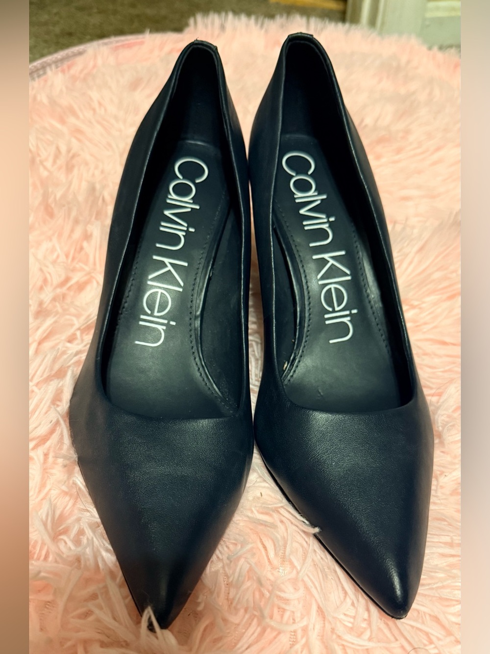 Calvin Klein dark blue Pointed-Toe Leather Pumps DARK BLUE